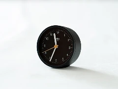 写真：目覚まし時計